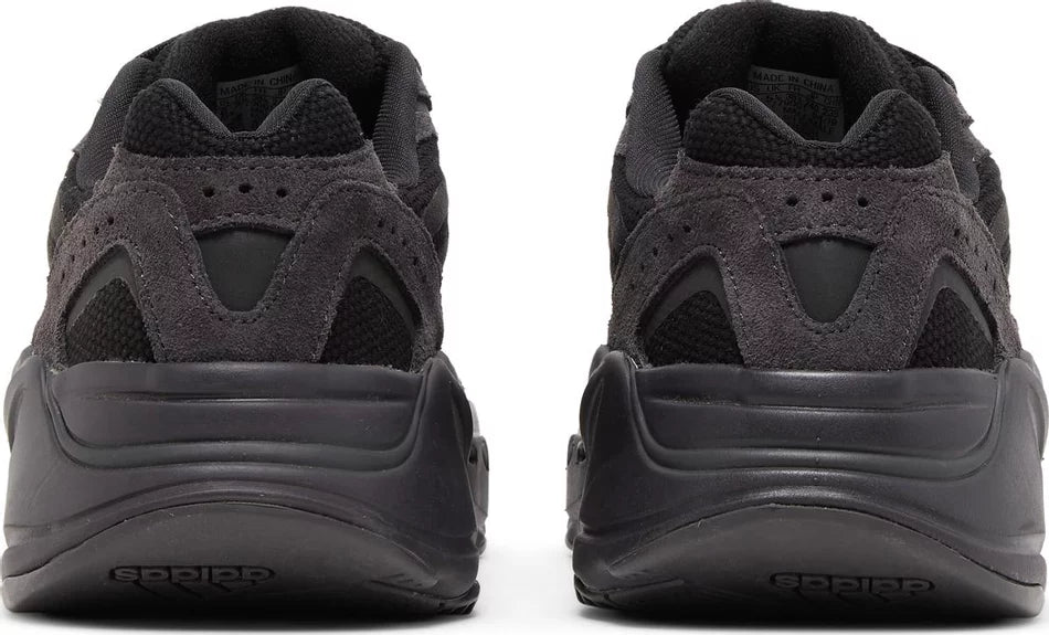 Adidas Yeezy Boost 700 V2- Vanta