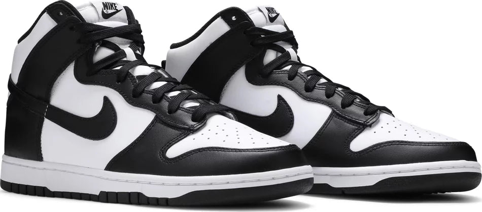 Nike Dunk High- Black White