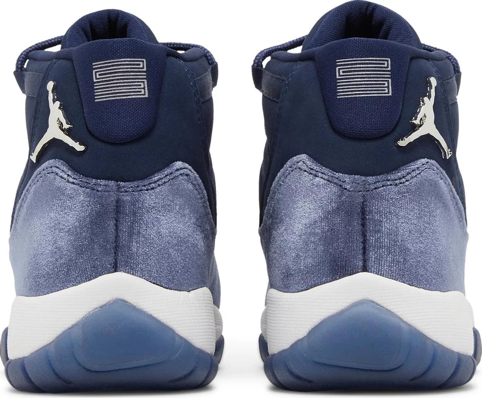 Air Jordan 11 Retro Midnight Navy Violet Bliss kickz