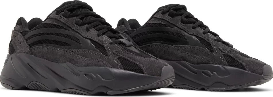 Adidas Yeezy Boost 700 V2- Vanta