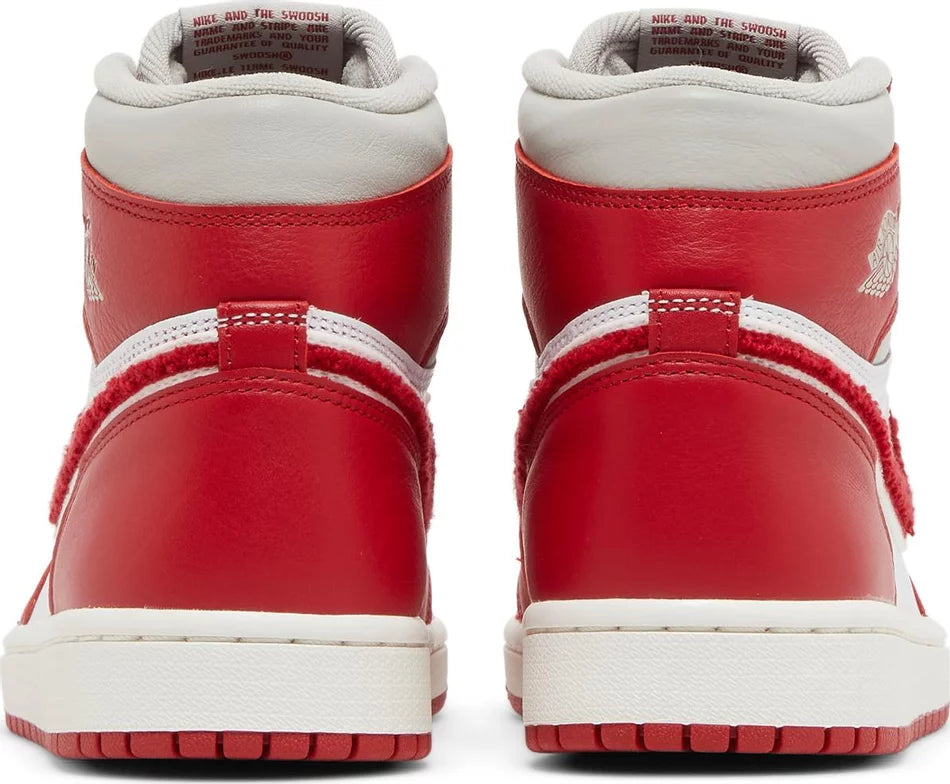 Air Jordan 1 retro High OG- Varsity Red