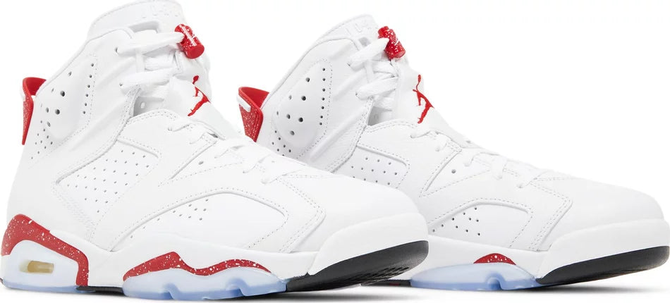 Air Jordan 6 Retro- Red Oreo